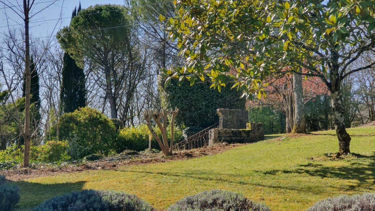 Domaine Du Cardou Otel Puy-lʼÉvêque Dış mekan fotoğraf